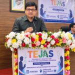 Rajeev Singh, Founder and Managing Director of Sansar Green, addressing entrepreneurs and students at the DPIIT TEJAS Programme at Giridih District Collectorate, Jharkhand.